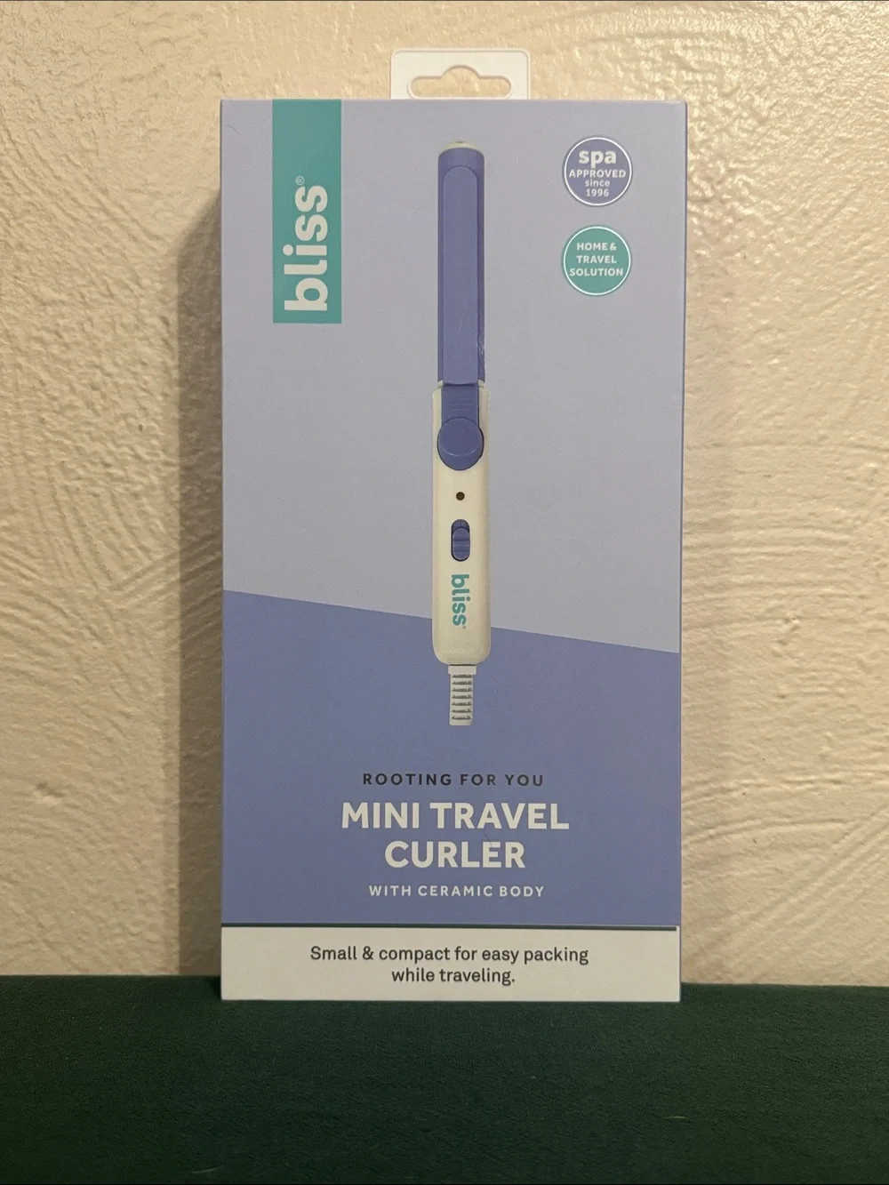 Bliss Mini Travel Curler in Lavender and Cream